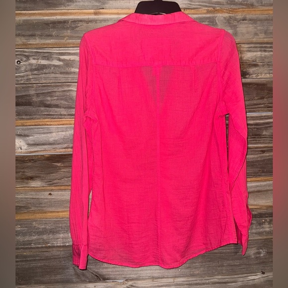 Frank & Eileen Barry Button-Up Shirt Grapefruit
Coral medium Top - Picture 5 of 6